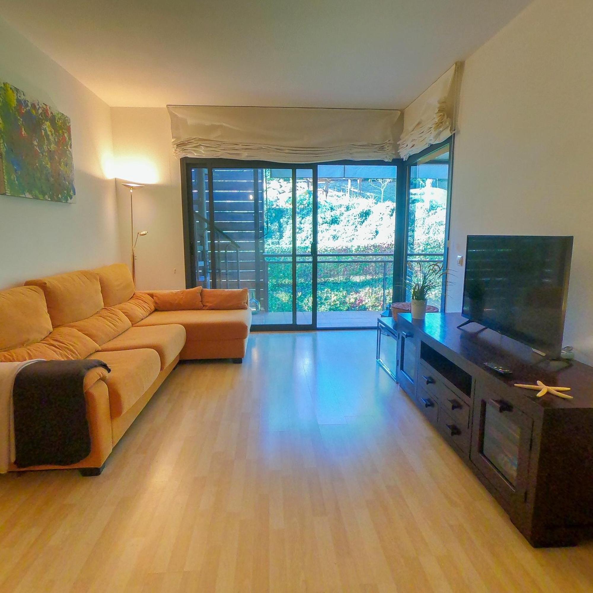 Apartment Sa Boadella Beach, Lloret De Mar - Costa Brava Номер фото